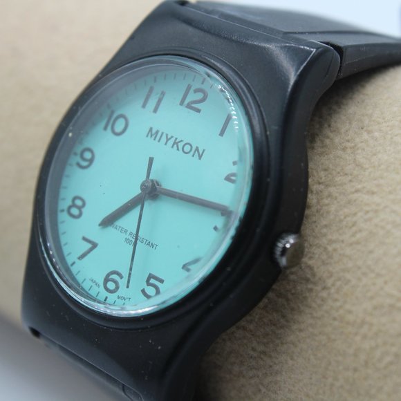 Vintage Miykon Men's 38mm Black Quartz Analog Watch Easy Reader 12 Hour Dial 90s - Picture 3 of 6